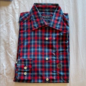 Brand new Nautica Slim fit dress shirt XS